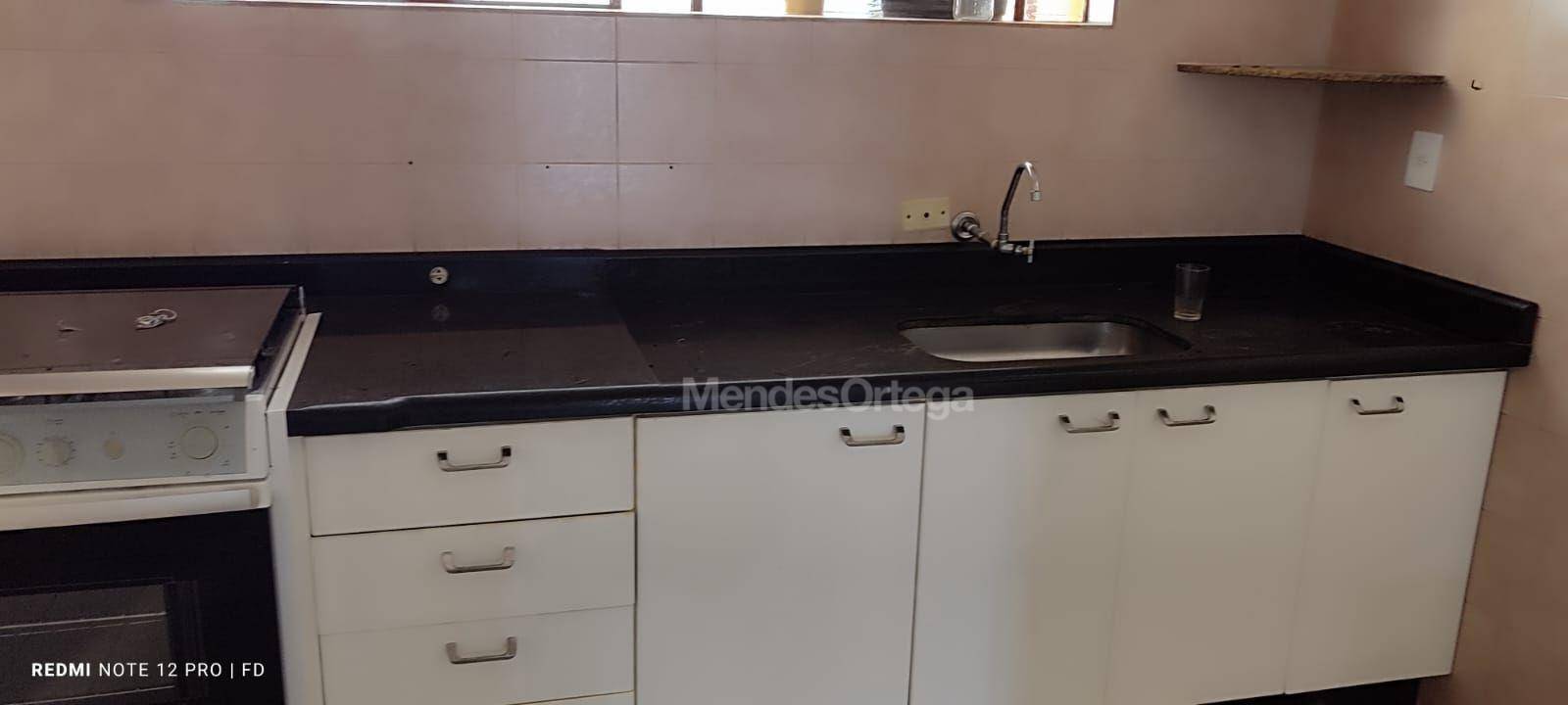 Casa para alugar com 2 quartos, 70m² - Foto 7