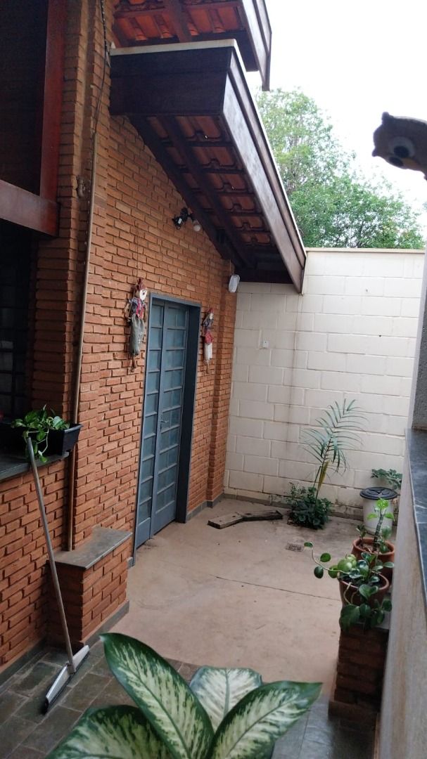 Chácara à venda com 6 quartos, 342m² - Foto 20