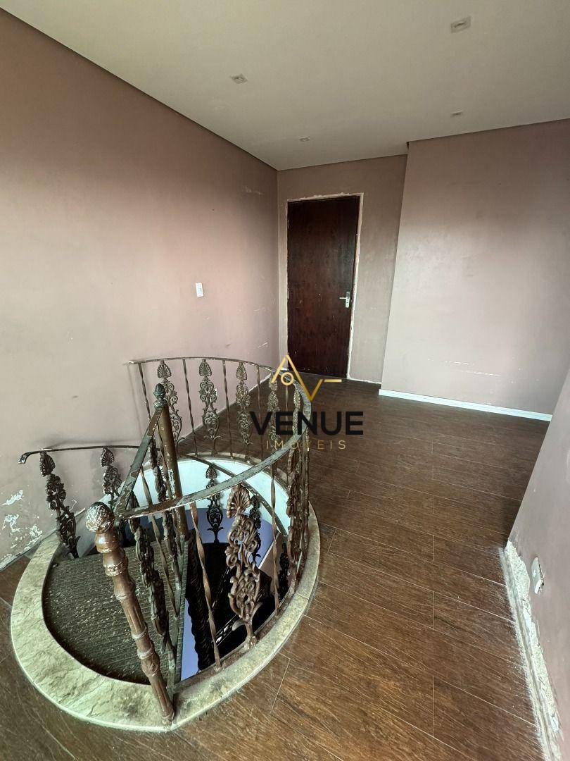 Cobertura à venda com 3 quartos, 139m² - Foto 10