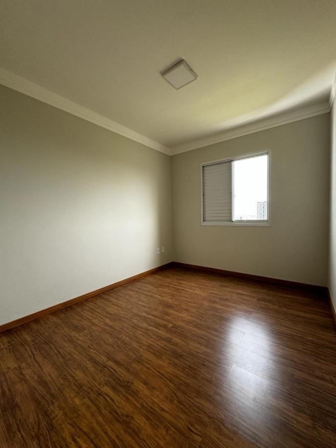 Apartamento à venda com 3 quartos, 90m² - Foto 9