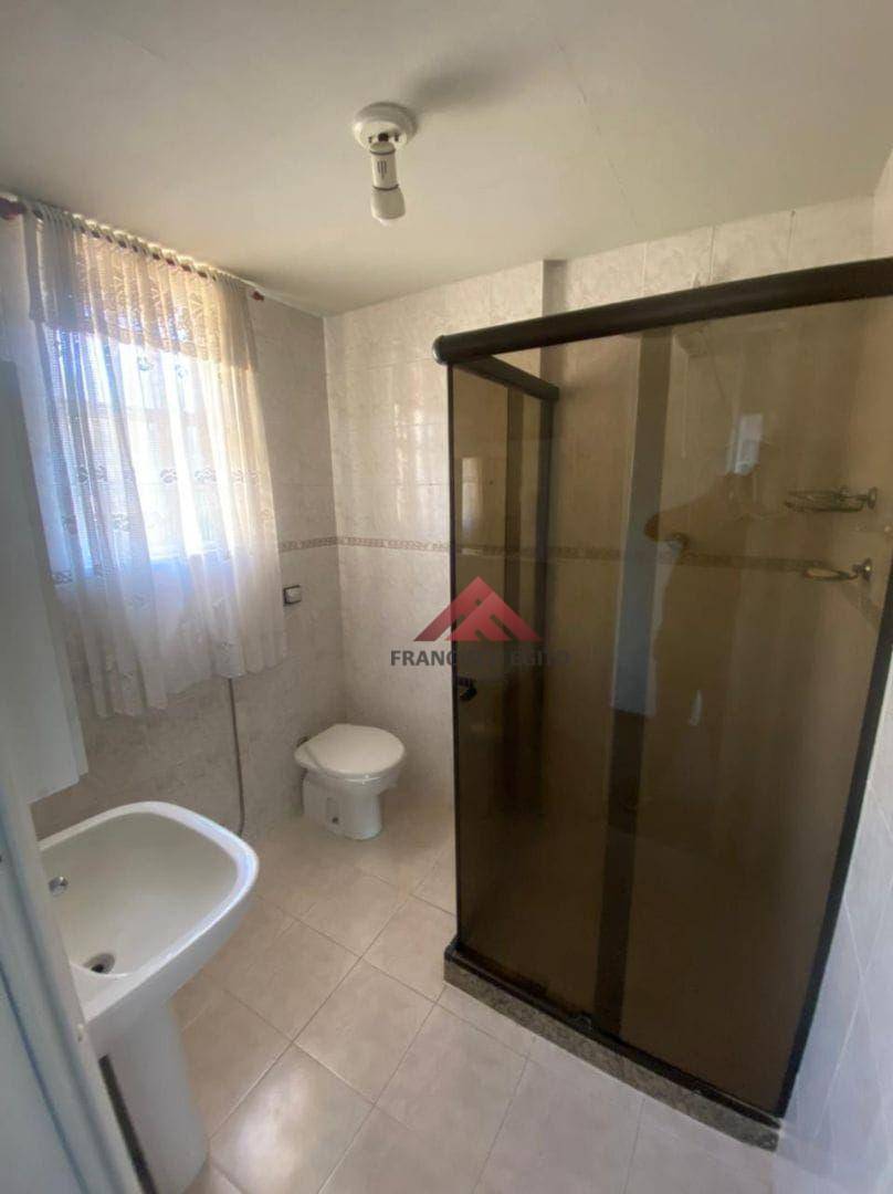 Apartamento à venda com 2 quartos, 70m² - Foto 16