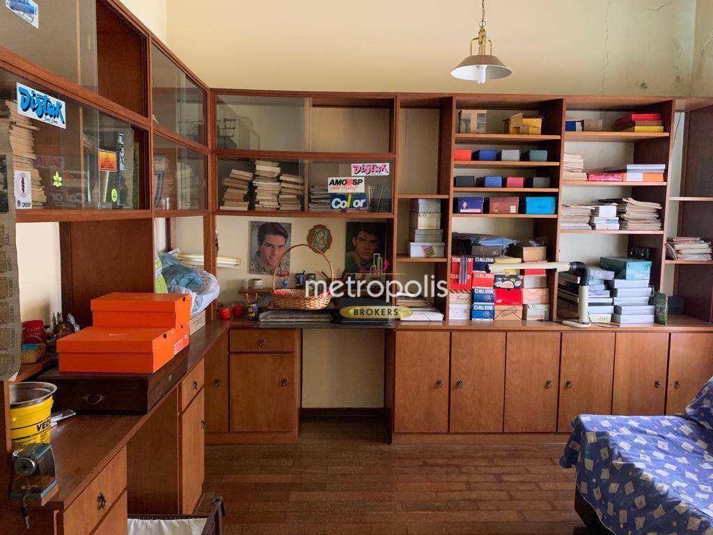 Sobrado à venda com 6 quartos, 300m² - Foto 5