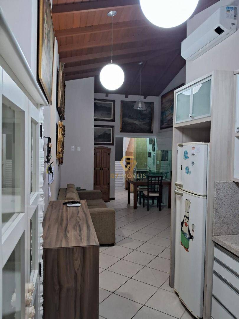 Cobertura à venda com 2 quartos, 90m² - Foto 7