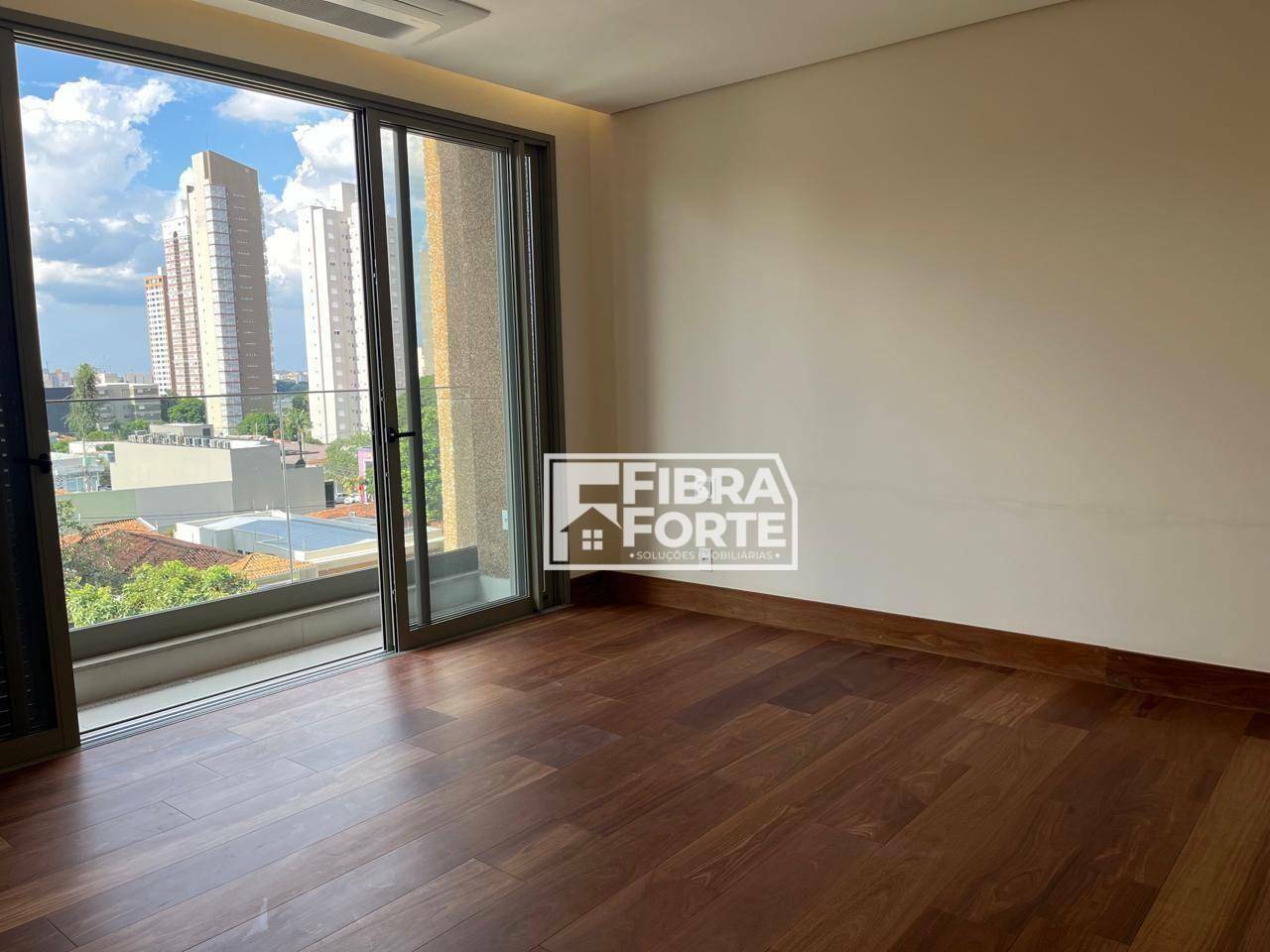 Apartamento à venda com 3 quartos, 257m² - Foto 25