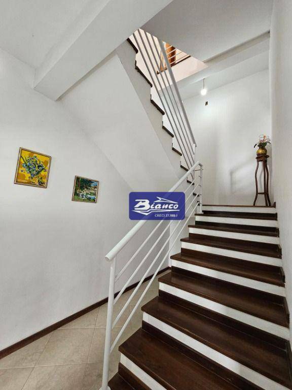 Casa de Condomínio à venda com 3 quartos, 284m² - Foto 8