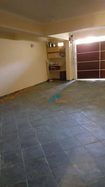 Sobrado à venda com 3 quartos, 202m² - Foto 35