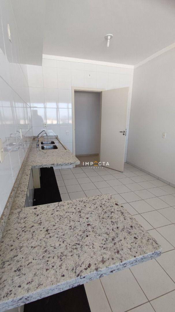 Apartamento à venda com 3 quartos, 157m² - Foto 11