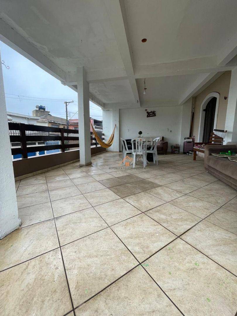 Sobrado à venda com 3 quartos, 157m² - Foto 11