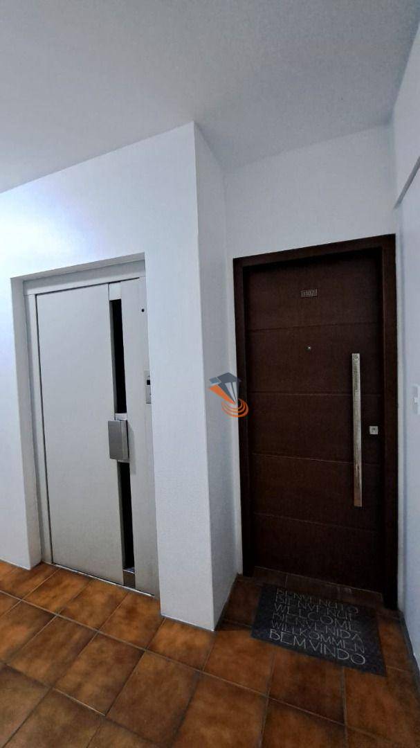 Apartamento à venda com 2 quartos, 120m² - Foto 33