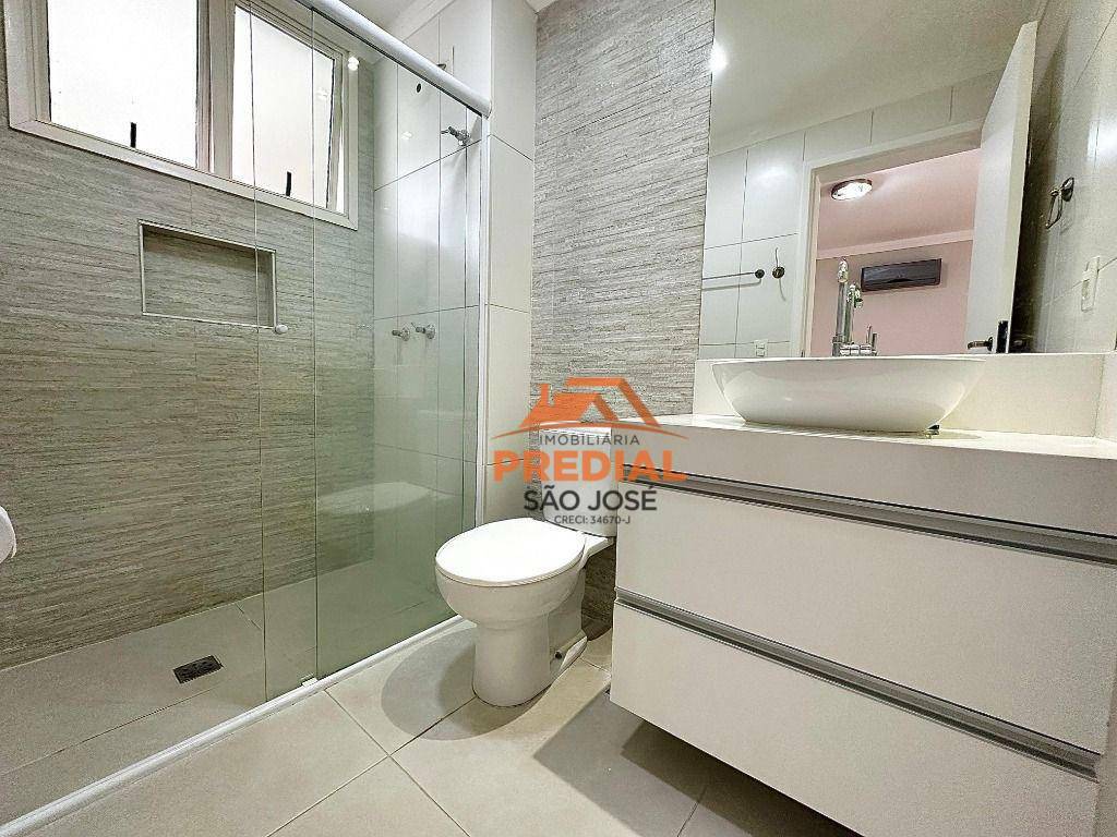 Apartamento à venda com 3 quartos, 108m² - Foto 11