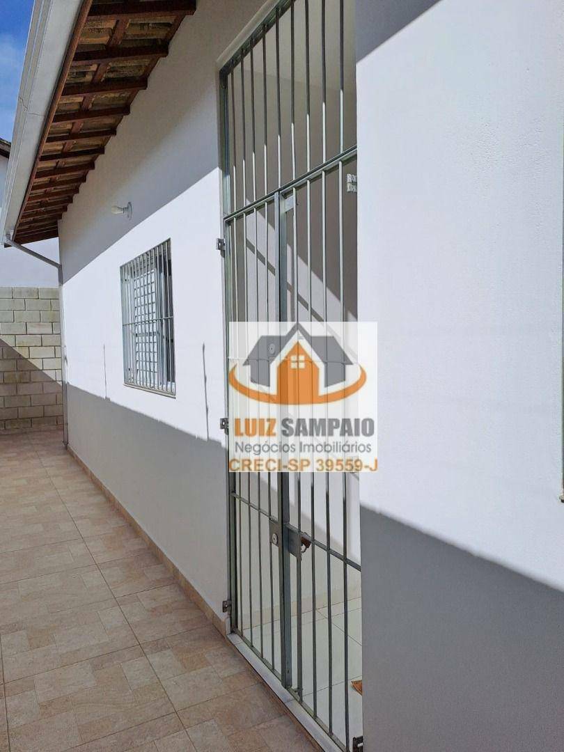 Casa à venda com 2 quartos, 75m² - Foto 7