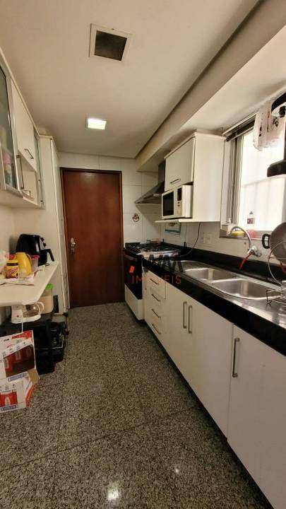 Apartamento à venda com 3 quartos, 110m² - Foto 8