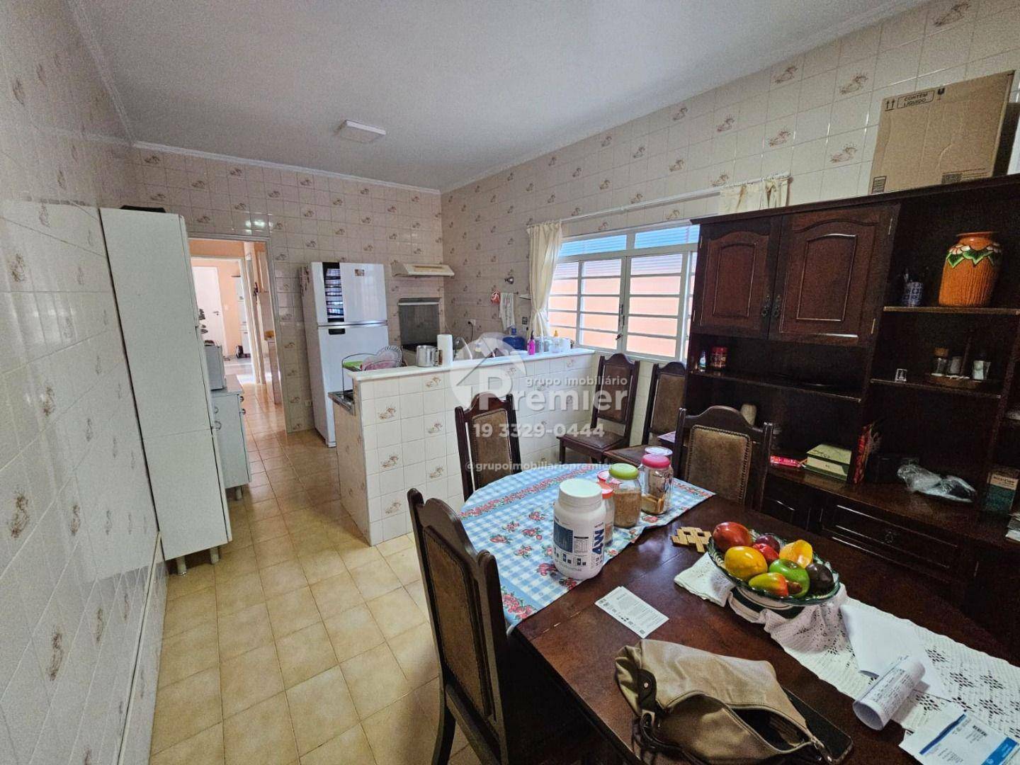Casa à venda com 3 quartos, 202m² - Foto 4
