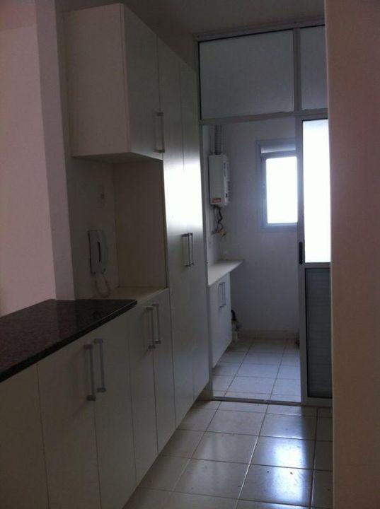 Apartamento à venda com 3 quartos, 80m² - Foto 11