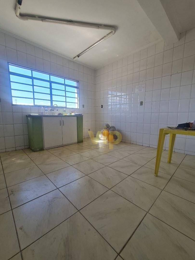 Casa à venda com 5 quartos, 600m² - Foto 22