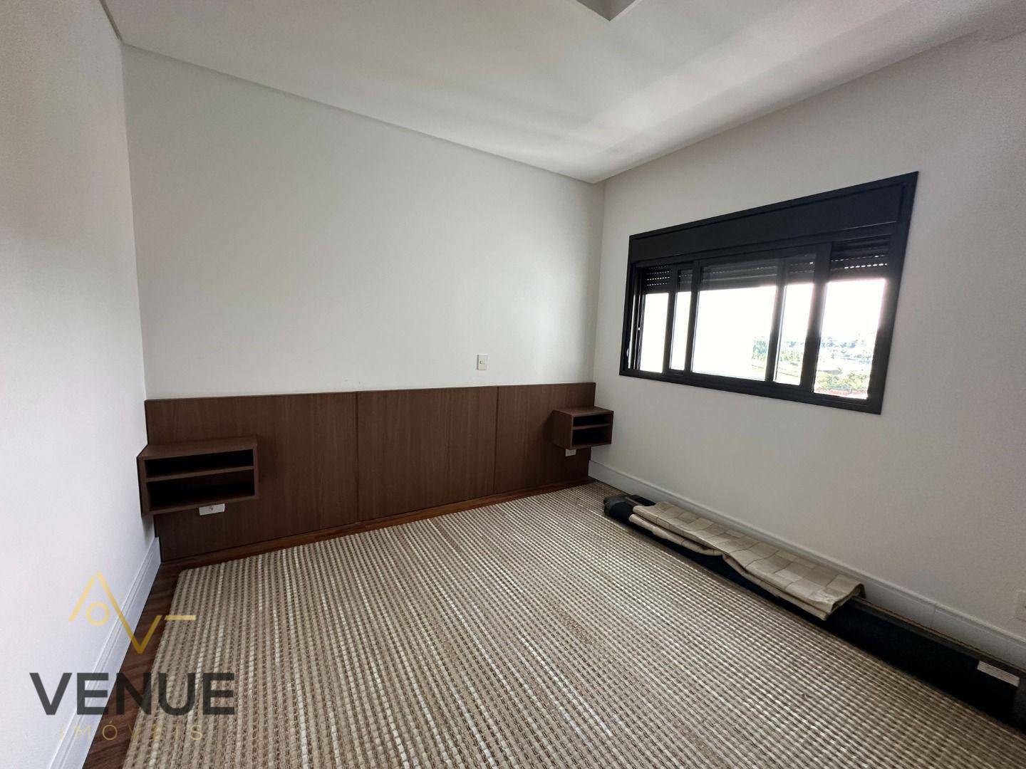 Apartamento à venda com 3 quartos, 193m² - Foto 34