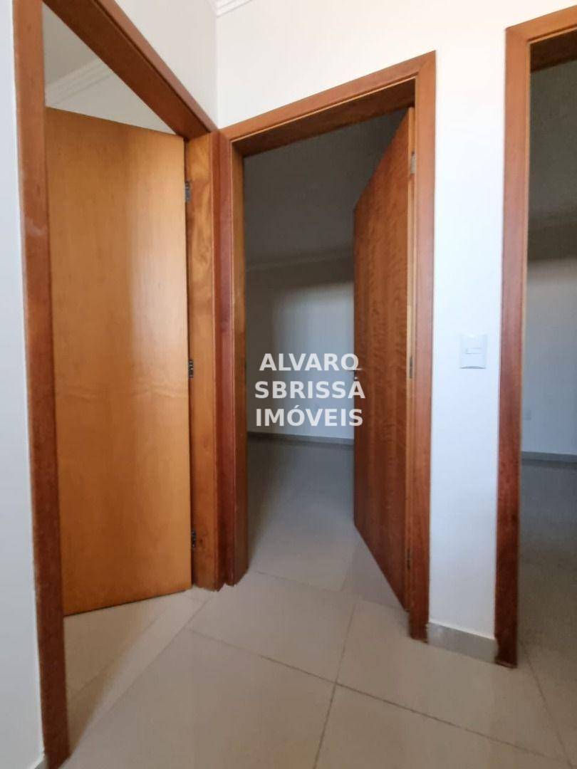 Casa à venda com 3 quartos, 88m² - Foto 11