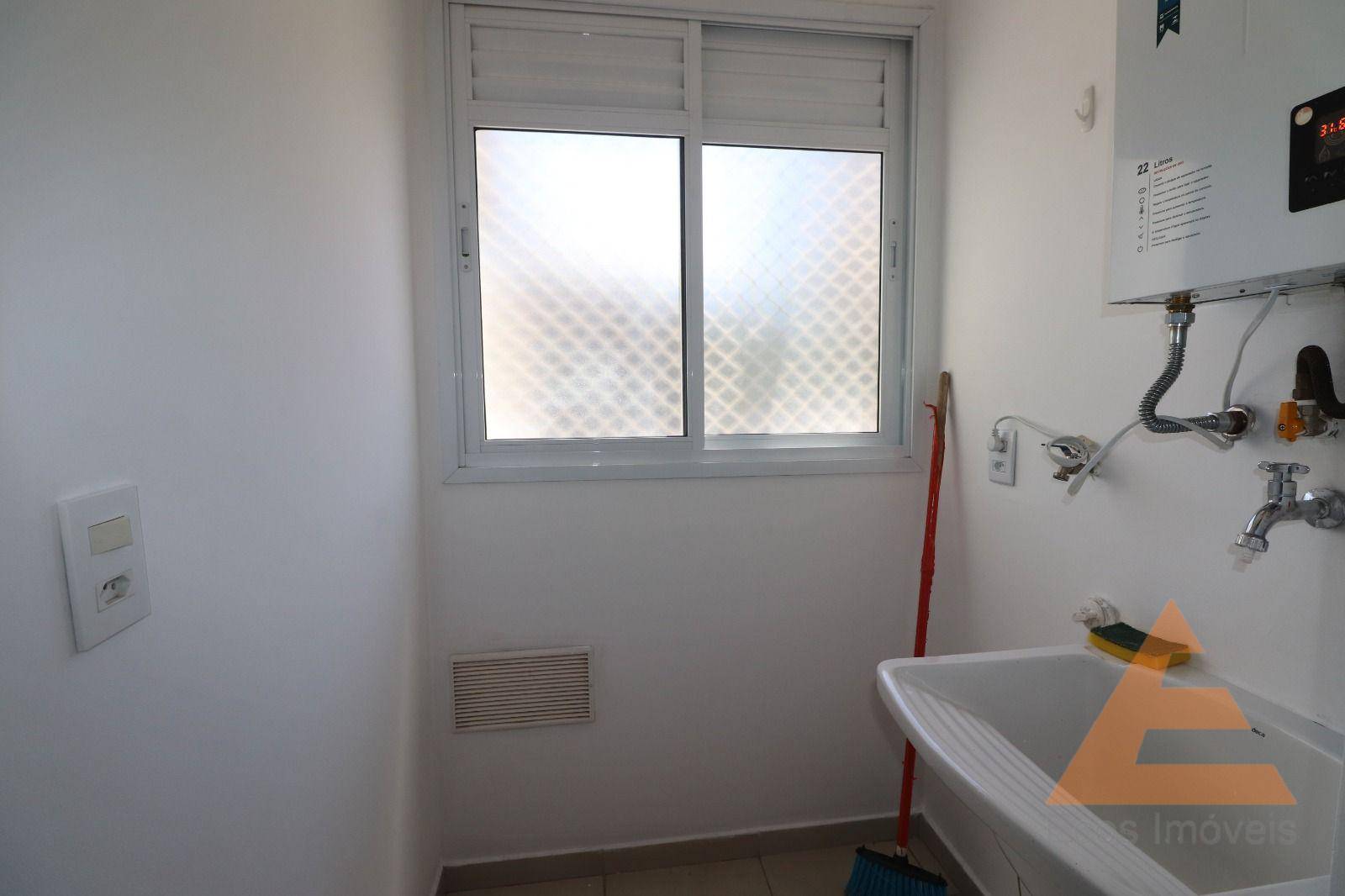 Apartamento para alugar com 2 quartos, 61m² - Foto 10