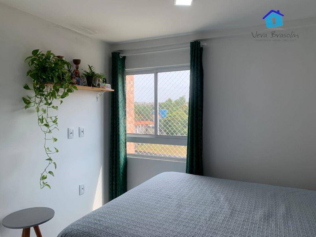 Apartamento à venda com 2 quartos, 66m² - Foto 30