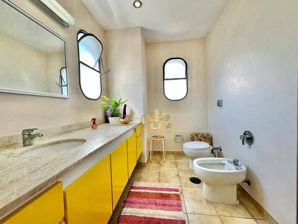 Apartamento à venda com 3 quartos, 221m² - Foto 19