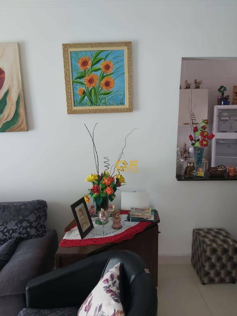 Apartamento à venda com 2 quartos, 78m² - Foto 16