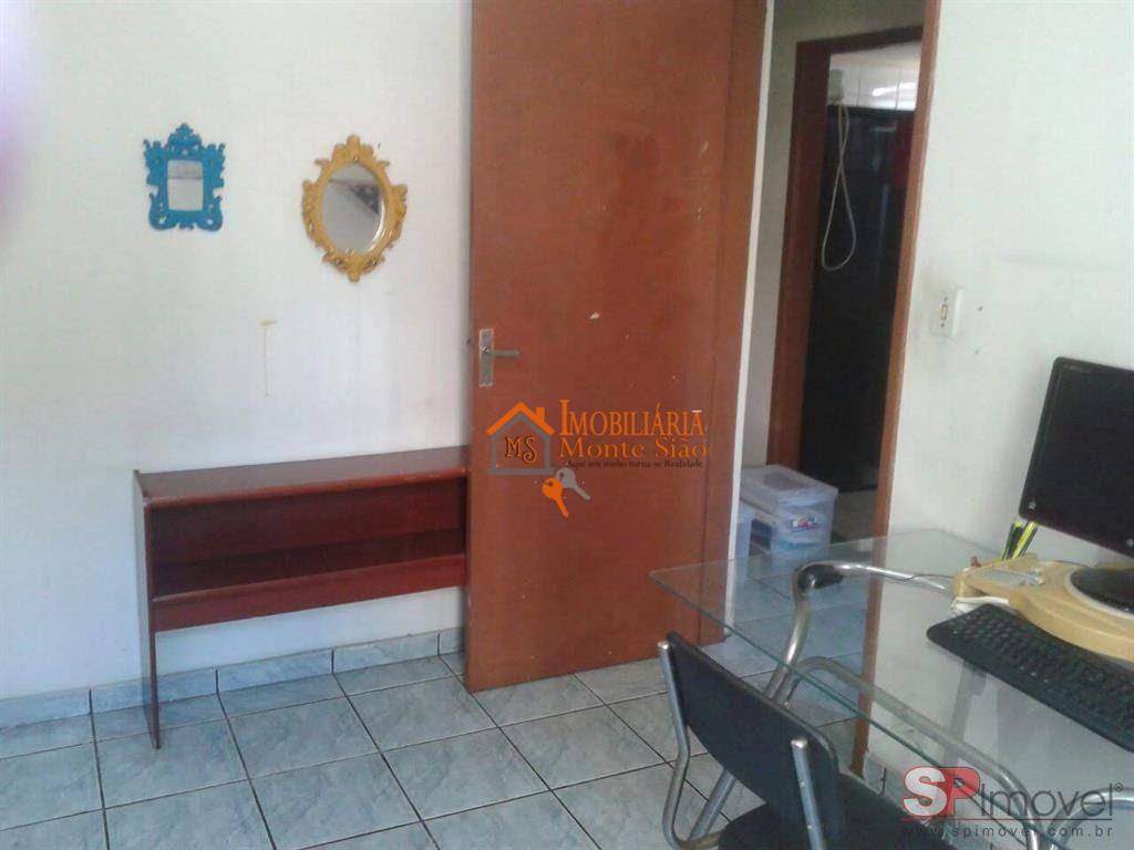 Apartamento à venda com 3 quartos, 85m² - Foto 3