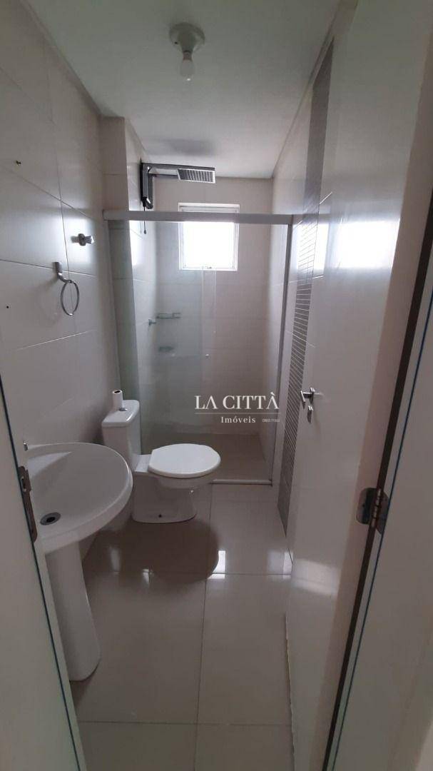 Apartamento à venda com 2 quartos, 60m² - Foto 15