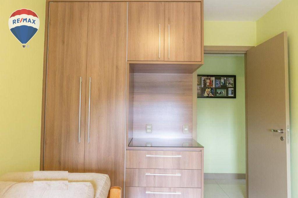 Apartamento para alugar com 3 quartos, 160m² - Foto 23