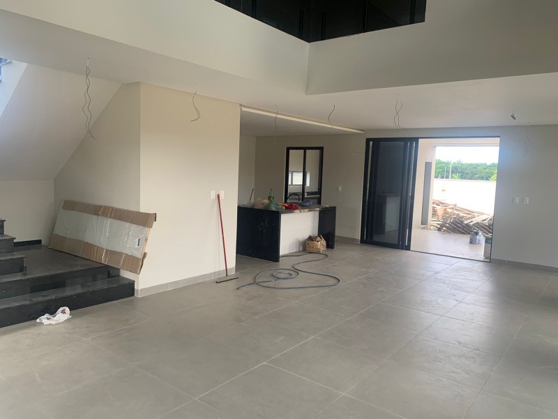 Casa à venda com 5 quartos, 353m² - Foto 6