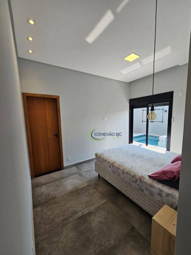 Casa de Condomínio à venda com 3 quartos, 238m² - Foto 3