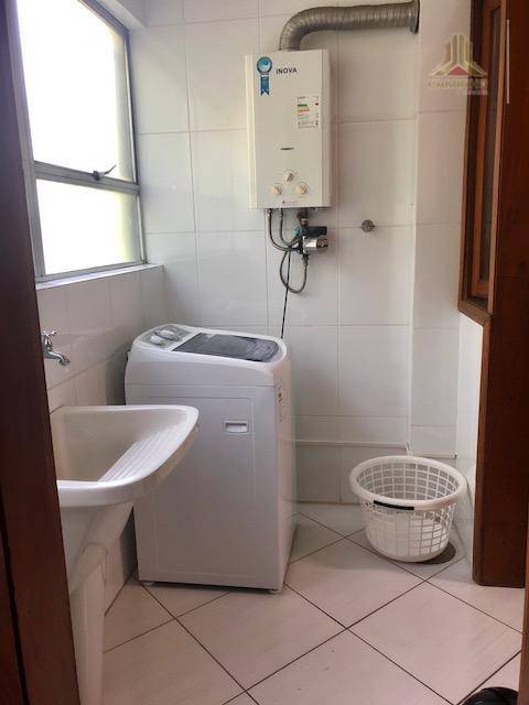 Apartamento à venda com 2 quartos, 77m² - Foto 13