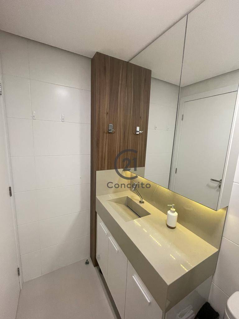 Apartamento à venda com 2 quartos, 77m² - Foto 26