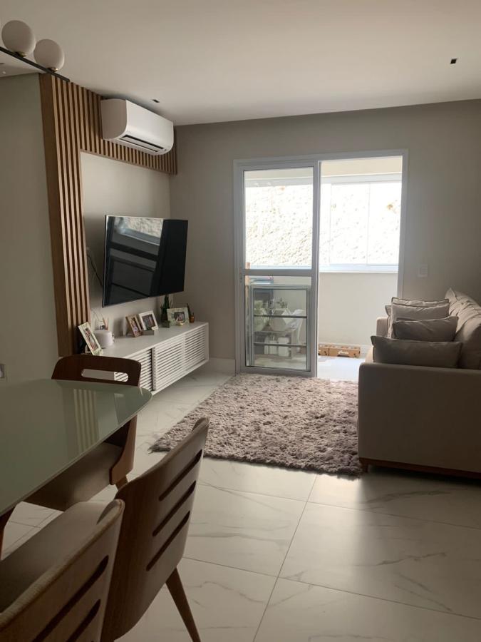 Apartamento à venda com 3 quartos, 77m² - Foto 2