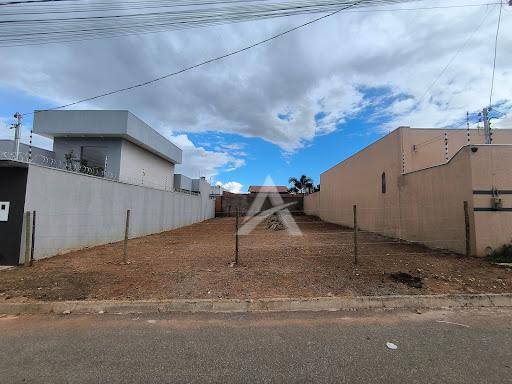 Terreno, 300 m² - Foto 1