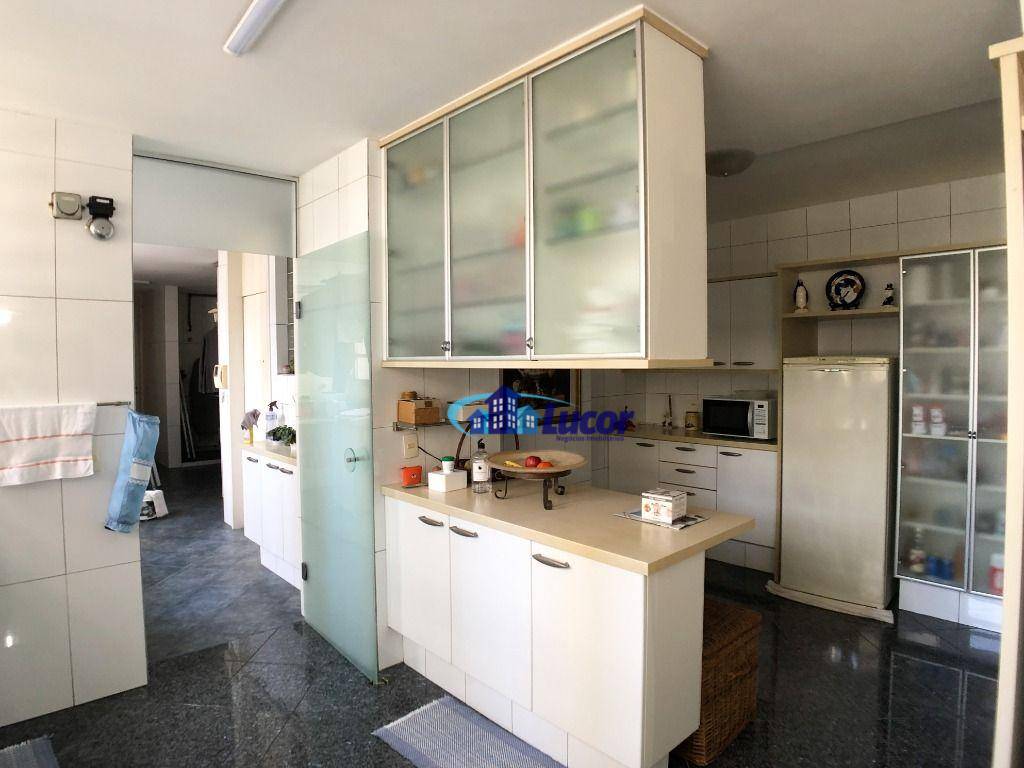 Apartamento à venda com 4 quartos, 333m² - Foto 6