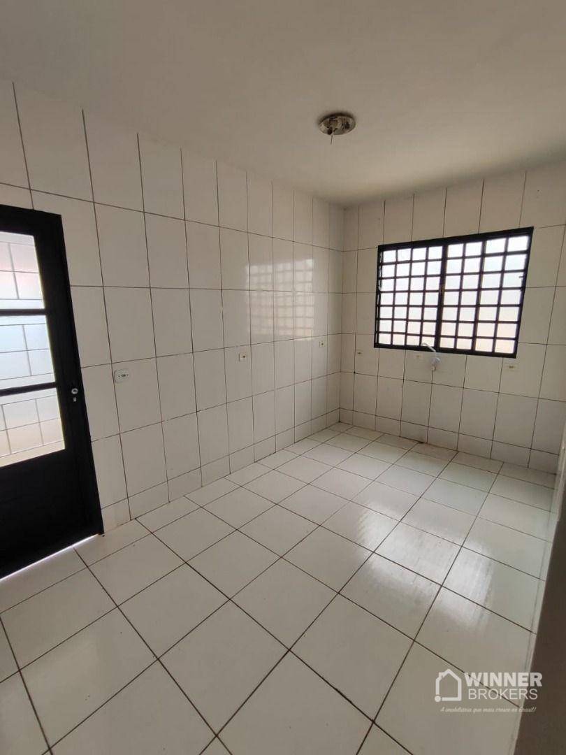 Casa à venda com 3 quartos, 81m² - Foto 16