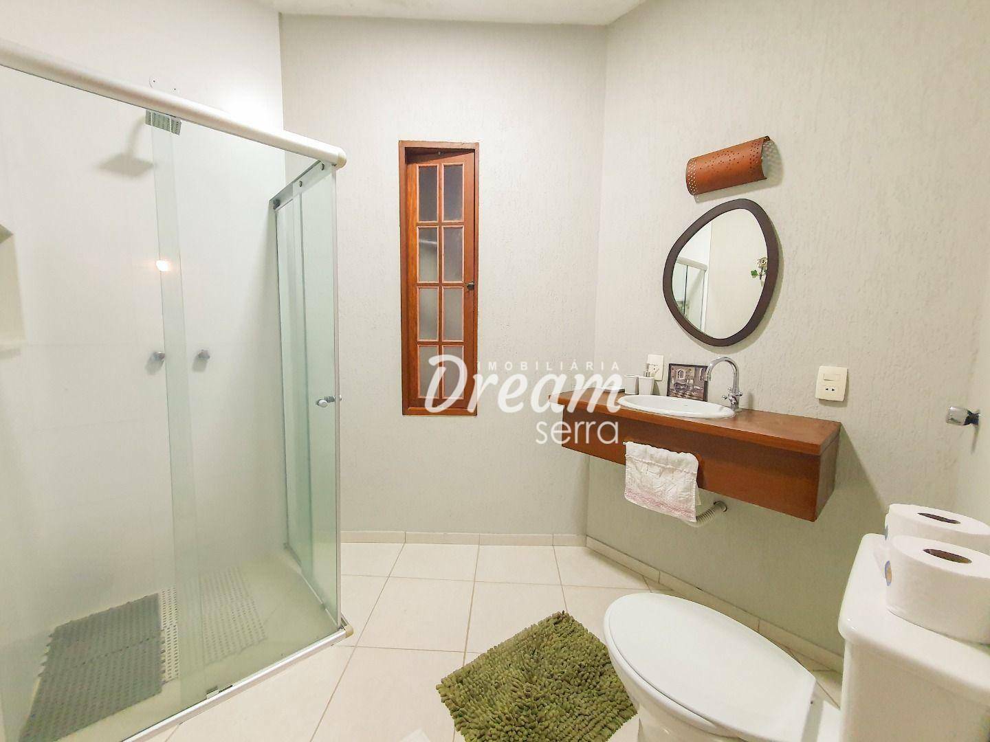 Casa de Condomínio à venda com 4 quartos, 350m² - Foto 51