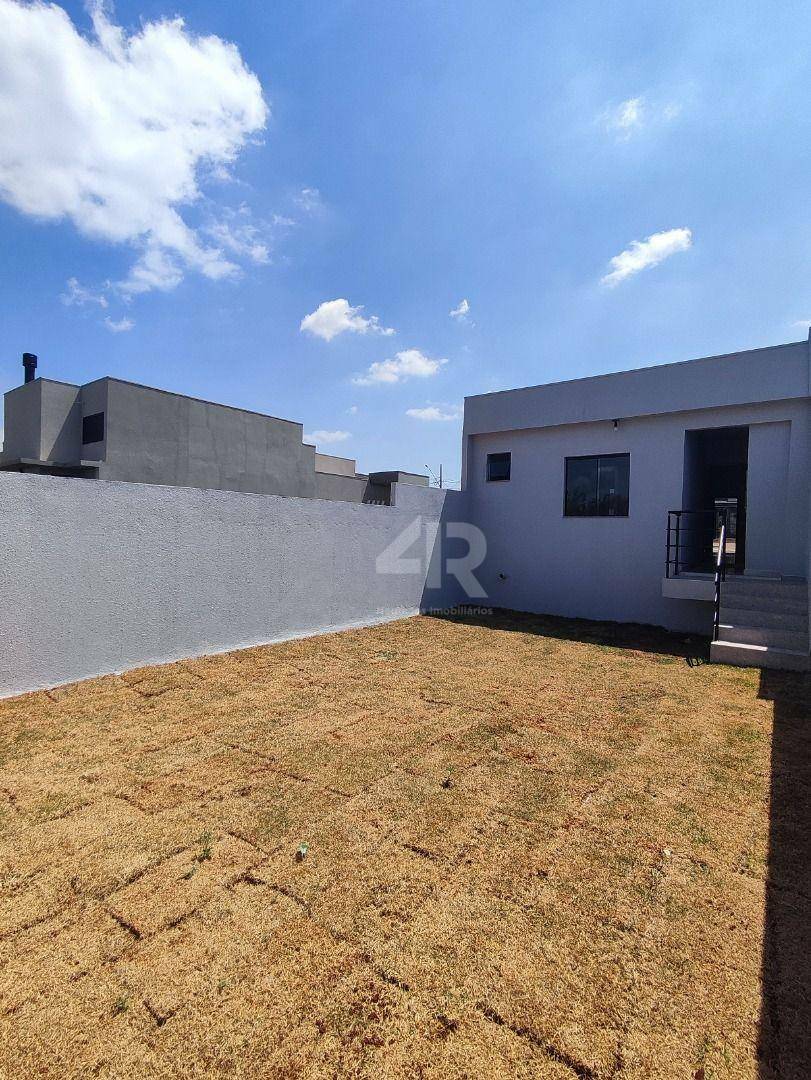 Casa à venda com 3 quartos, 76m² - Foto 17