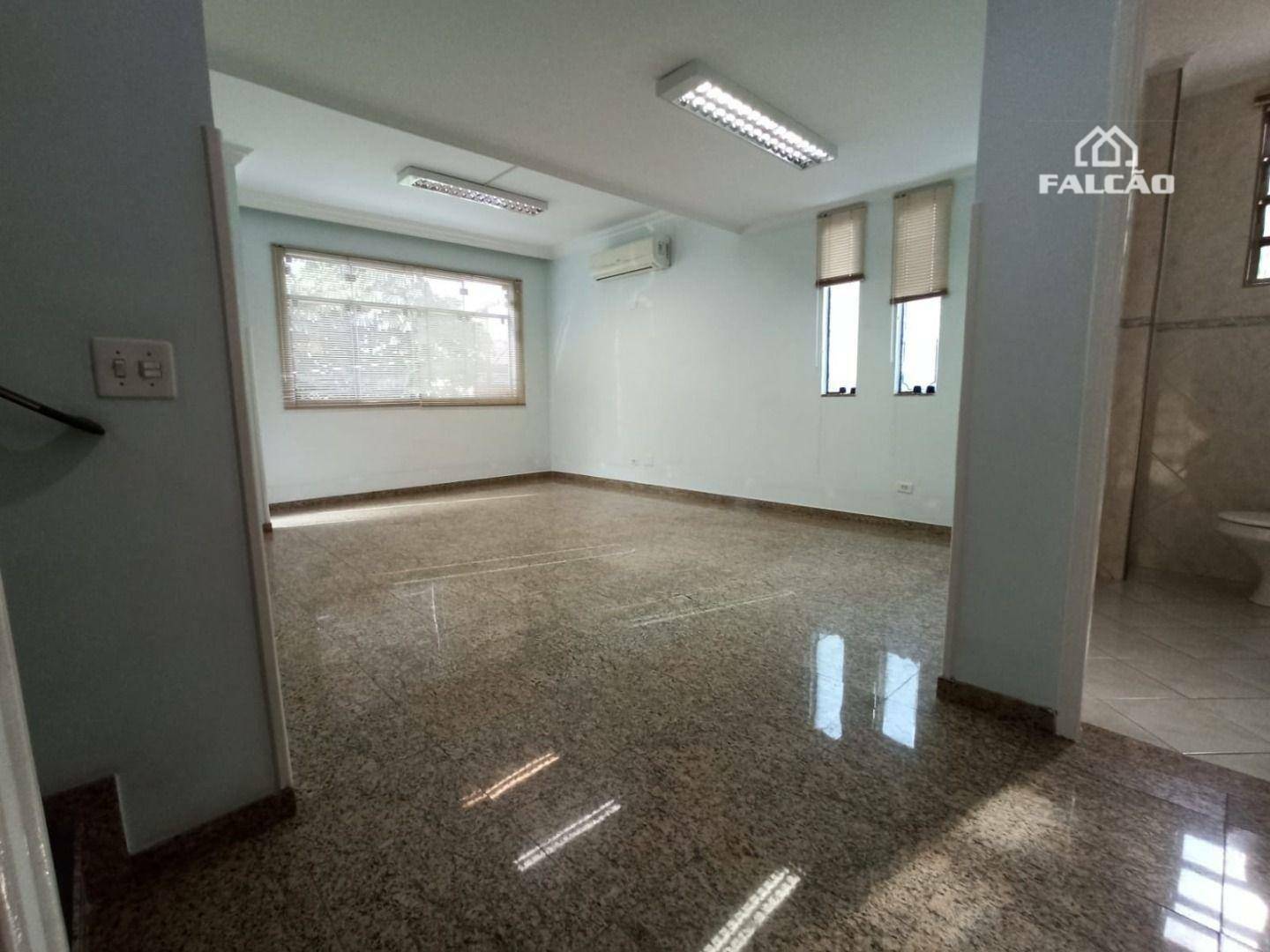 Sobrado para alugar com 4 quartos, 230m² - Foto 12