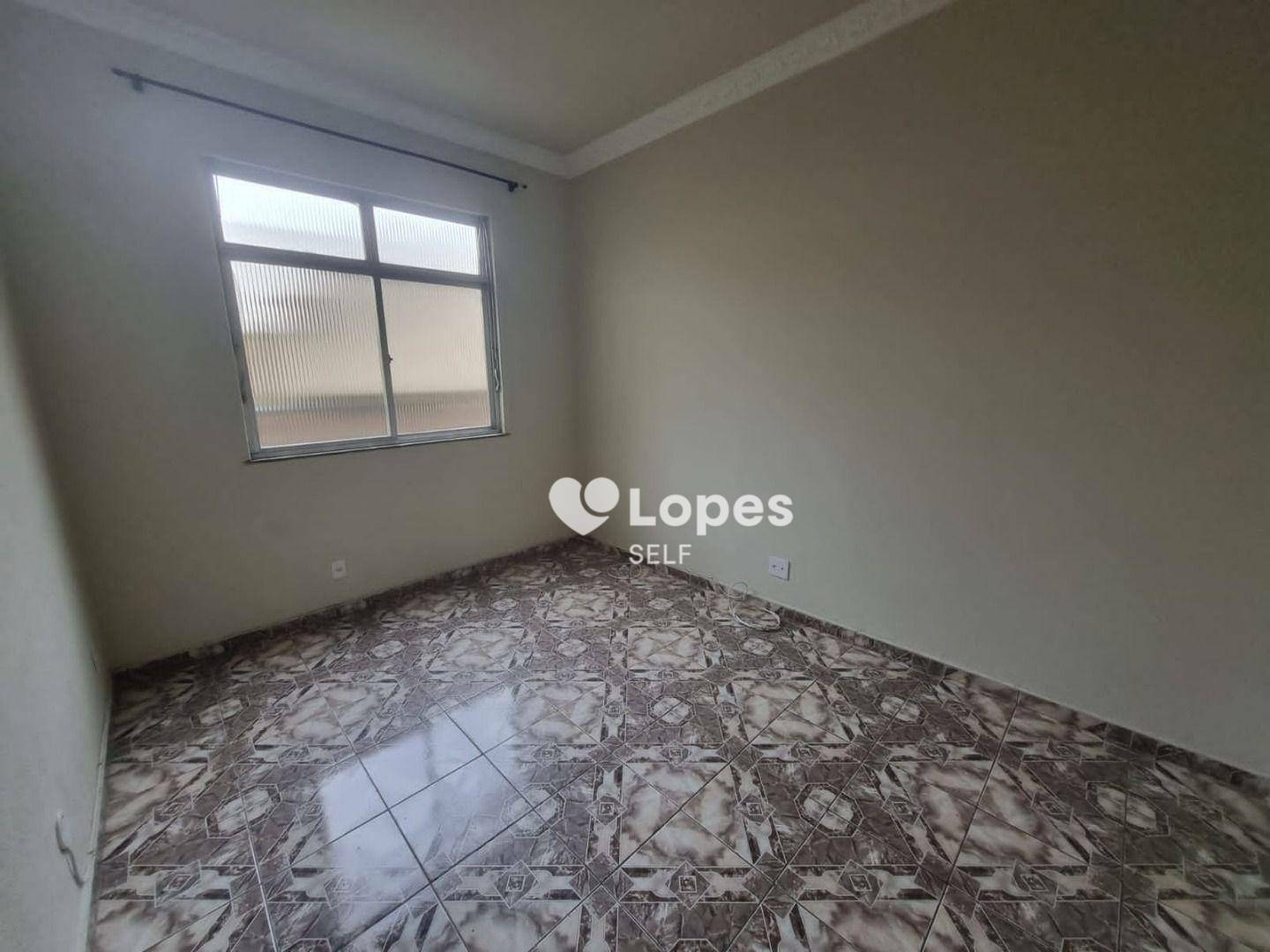 Apartamento à venda com 1 quarto, 42m² - Foto 4