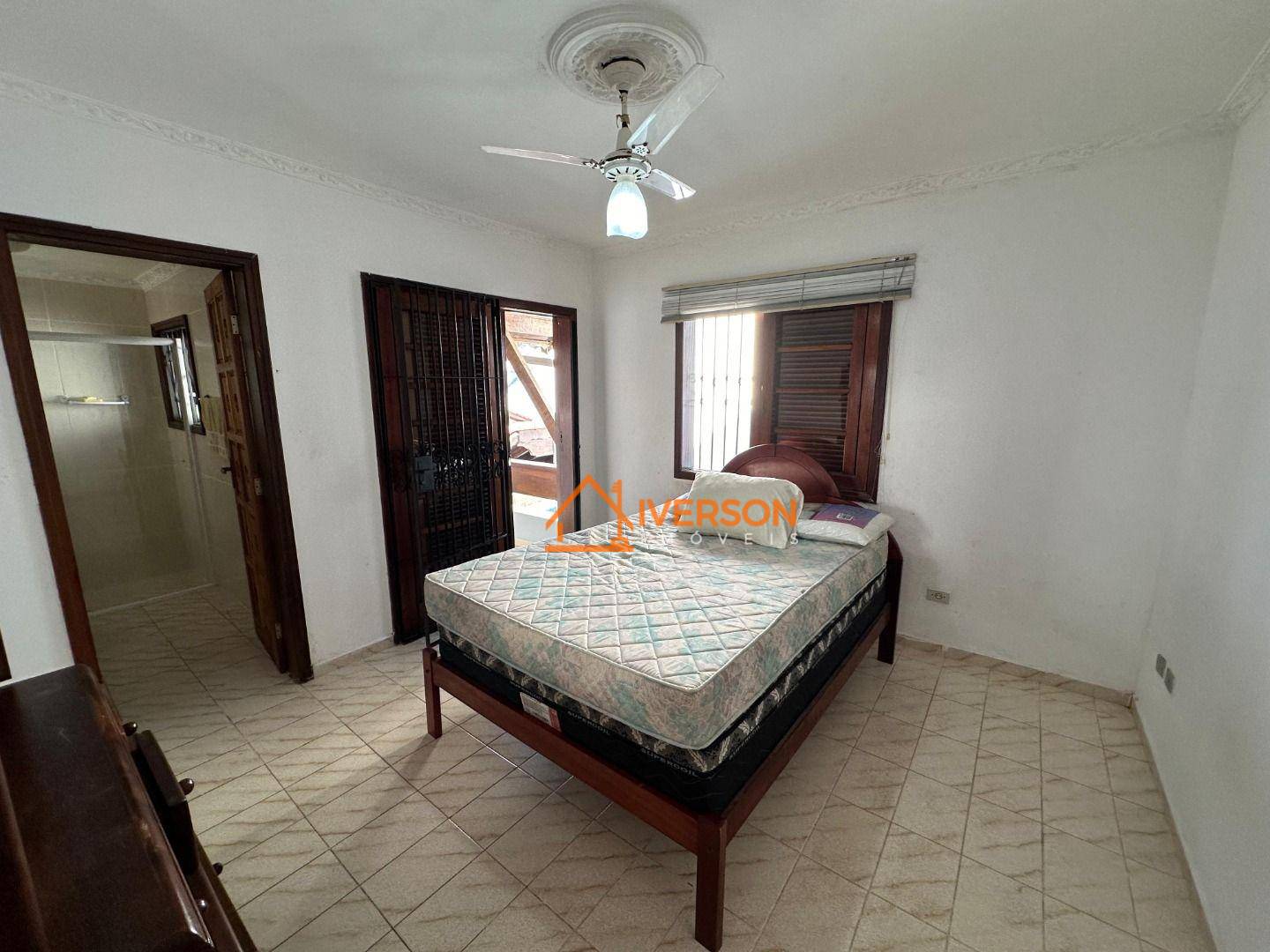 Casa à venda com 4 quartos, 189m² - Foto 21