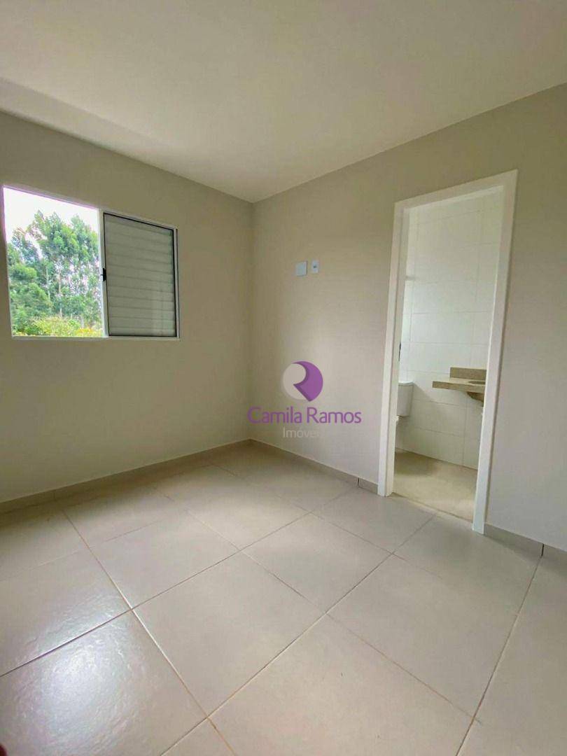 Sobrado à venda com 2 quartos, 74m² - Foto 4