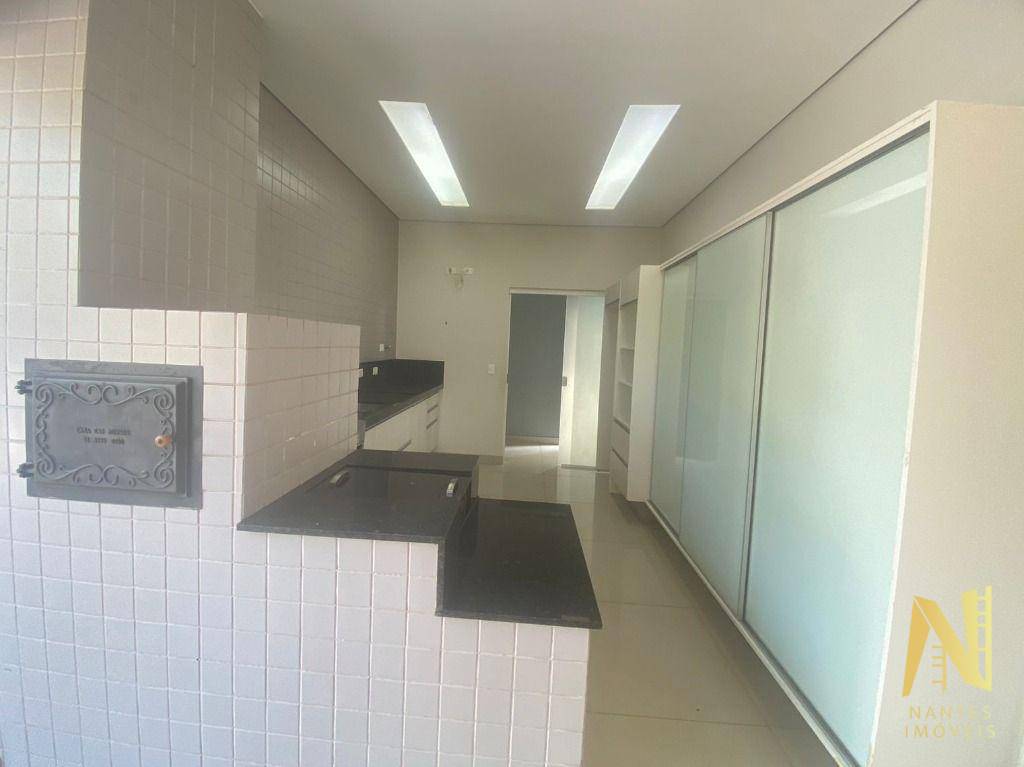 Casa de Condomínio à venda com 3 quartos, 297m² - Foto 11