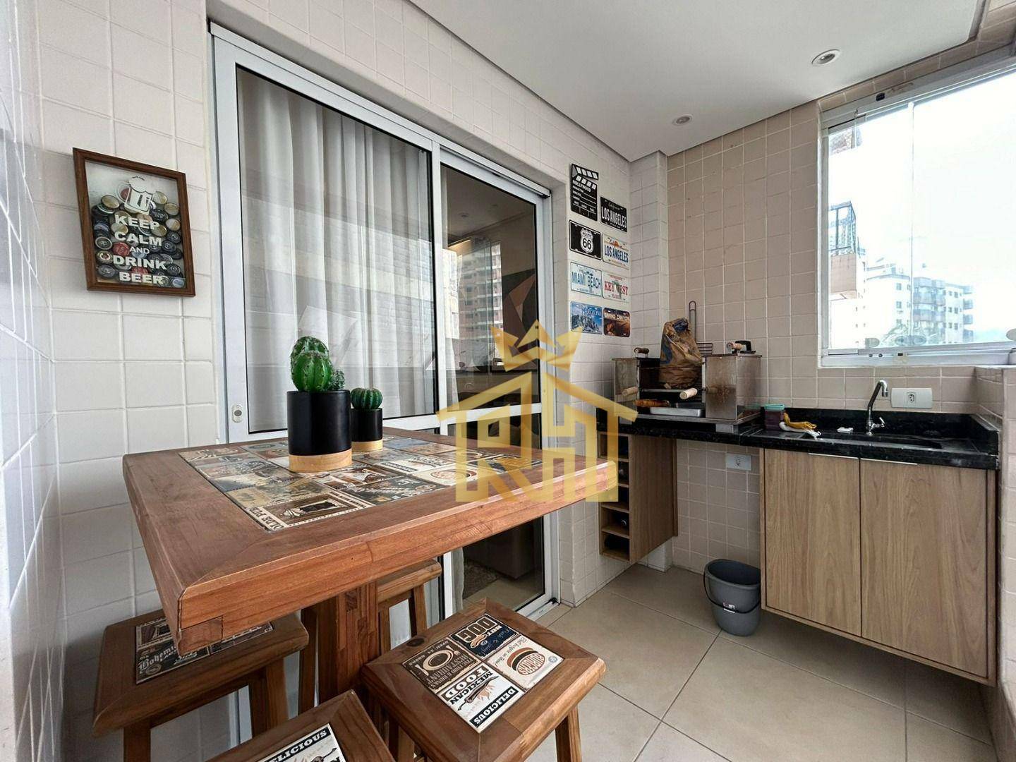 Apartamento à venda com 2 quartos, 63m² - Foto 2