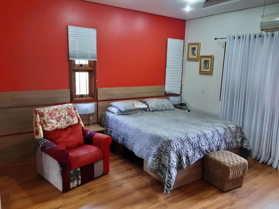 Casa de Condomínio à venda com 3 quartos, 400m² - Foto 12