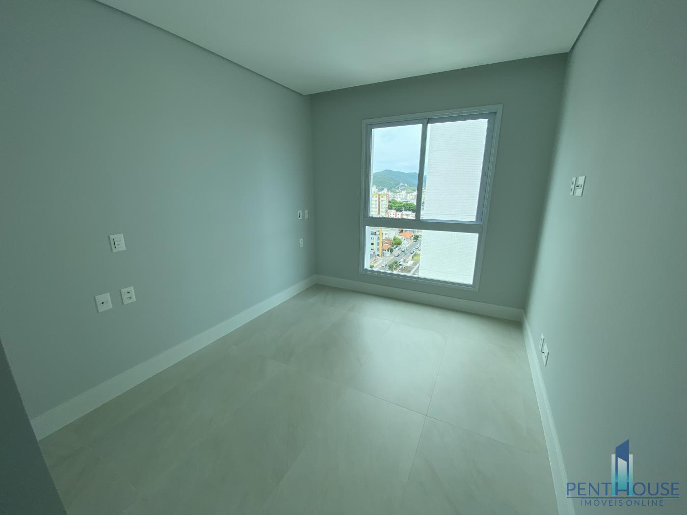 Apartamento à venda com 4 quartos, 132m² - Foto 12