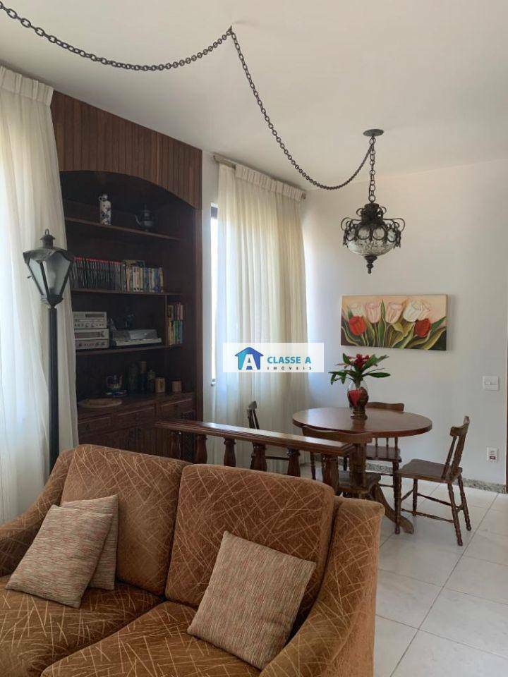 Apartamento à venda com 3 quartos, 167m² - Foto 1