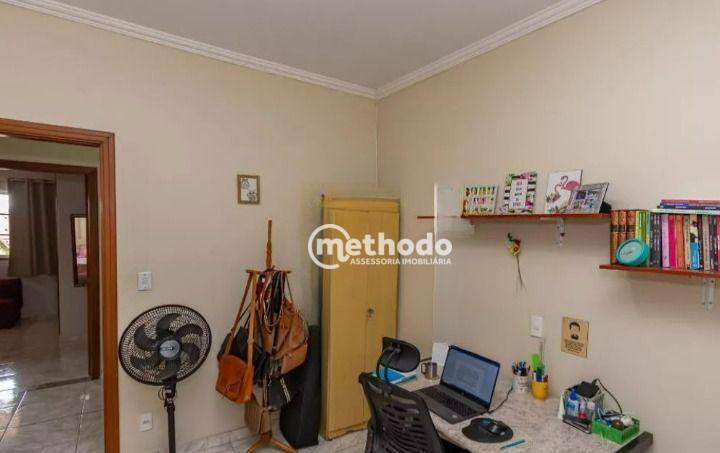 Casa à venda com 4 quartos, 220m² - Foto 14