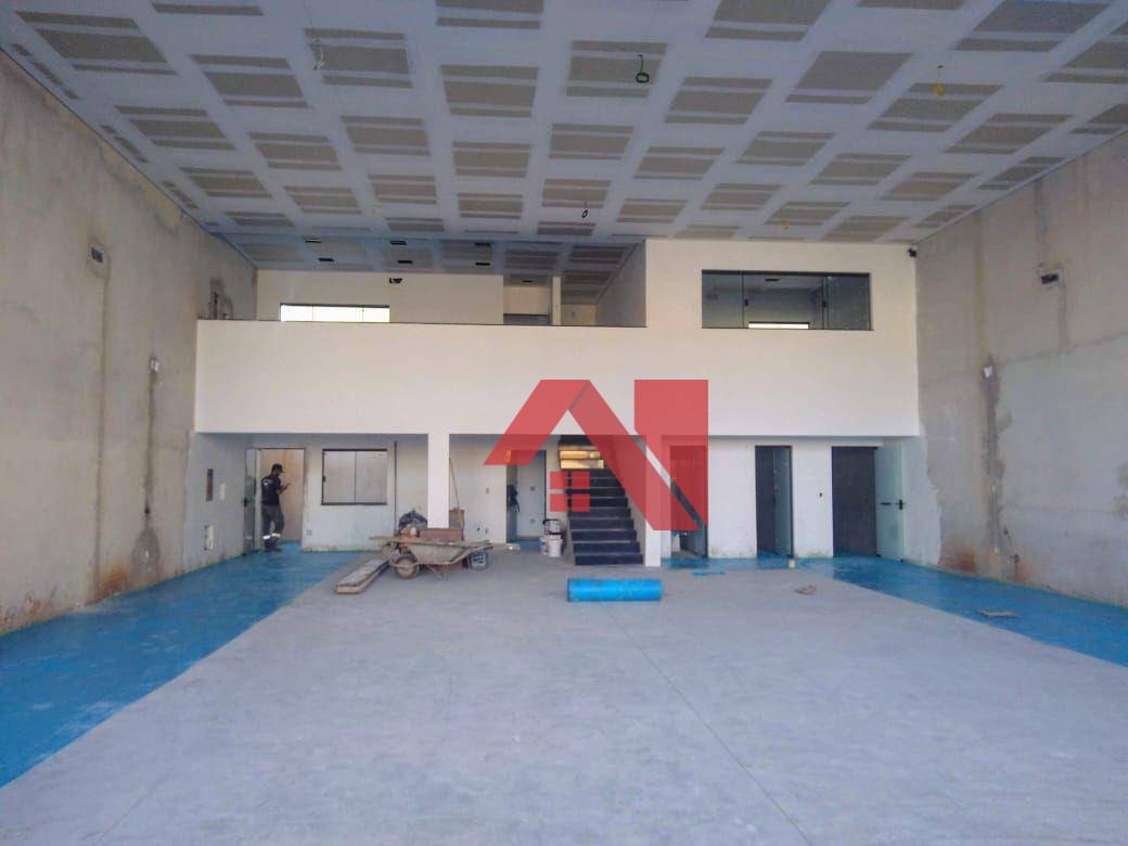 Loja-Salão para alugar, 272m² - Foto 1