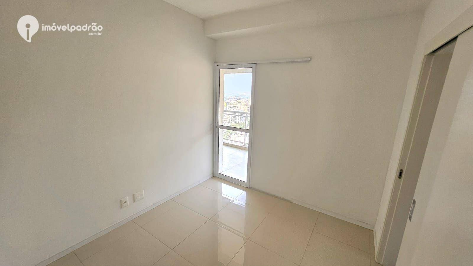 Apartamento à venda com 3 quartos, 102m² - Foto 21